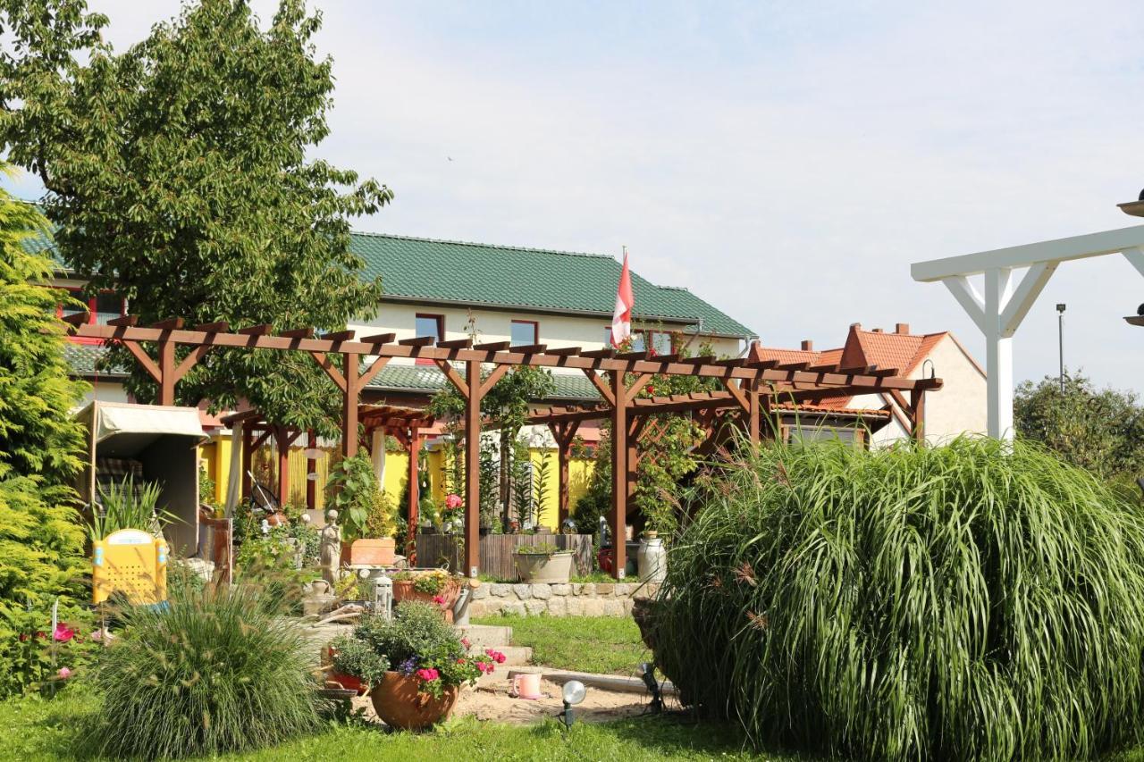 Haus-Elbromantik-Sandau Ngoại thất bức ảnh
